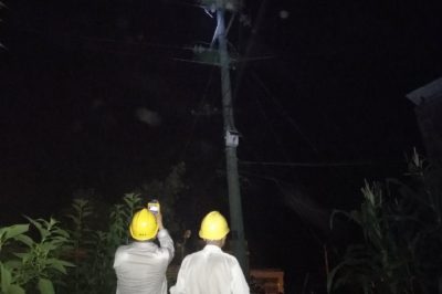10千伏肖高線真空斷路器、隔離開關(guān)、重過載配變及引線各連接觸頭等易發(fā)熱部位進(jìn)行仔細(xì)排查