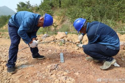 清洋鎮(zhèn)10千伏包家溝2臺區(qū)新立電桿17基及變壓器一臺，架設(shè)線路1.4公里