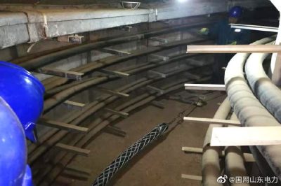 10千伏山旺東線進行電纜敷設(shè)