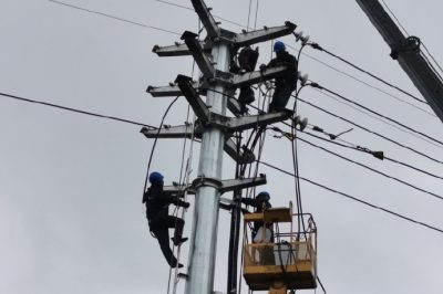 更換老舊電 優(yōu)化電網架構