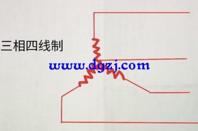 為什么電線桿有四根高壓線？