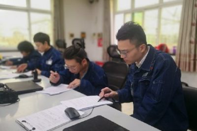 對(duì)10千伏西潘514線路開(kāi)展紅外測(cè)溫特巡